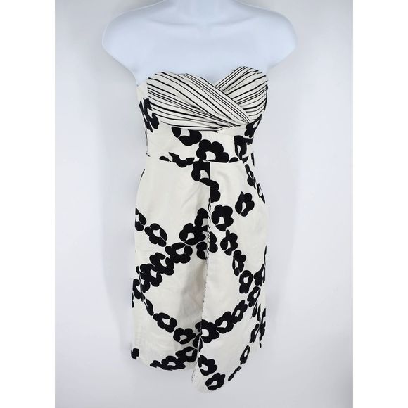 Anthropologie Dresses & Skirts - Maeve Anthropologie floral strapless dress